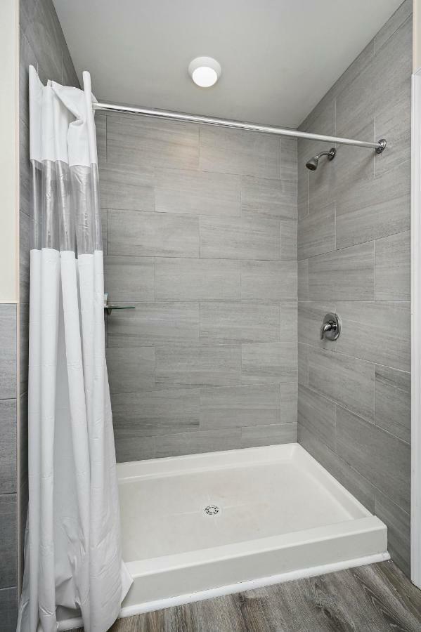 Madison Beach Bayside Motel Оушън Сити Екстериор снимка